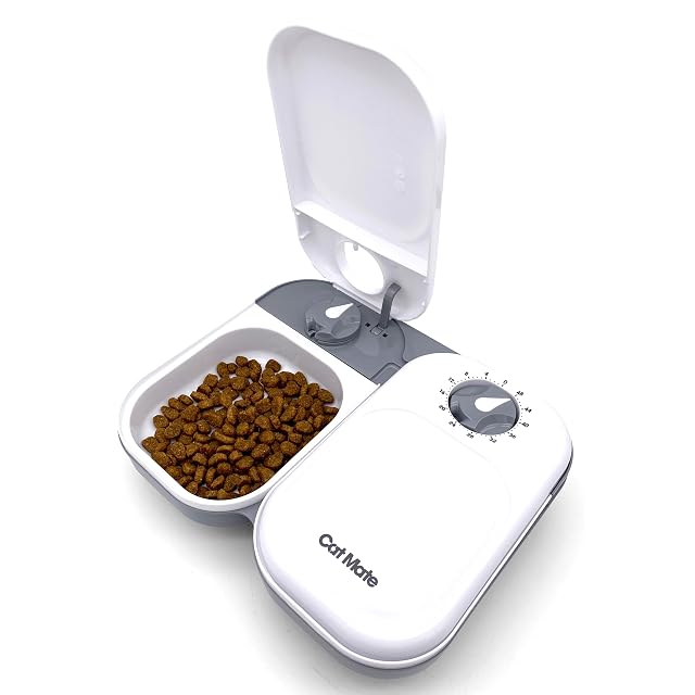 Cat Mate C200 two-meal automatic pet feeder